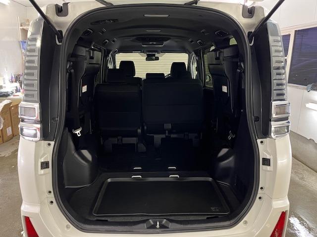 ヴォクシー ＺＳ　煌　本州仕入　ワンオーナー　アルパインリアモニター　ストラーダナビ　フルセグ地デジ　ＤＶＤ再生　Ｂｌｕｅｔｏｏｔｈオーディオ　バックカメラ　純正エンジンスターター　純正ＬＥＤヘッドライト　純正ＥＴＣ（15枚目）