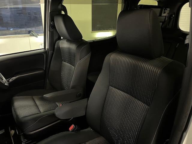 ヴォクシー ＺＳ　煌　本州仕入　ワンオーナー　アルパインリアモニター　ストラーダナビ　フルセグ地デジ　ＤＶＤ再生　Ｂｌｕｅｔｏｏｔｈオーディオ　バックカメラ　純正エンジンスターター　純正ＬＥＤヘッドライト　純正ＥＴＣ（32枚目）