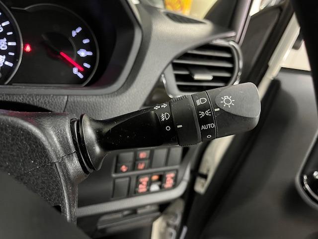 ヴォクシー ＺＳ　煌　本州仕入　ワンオーナー　アルパインリアモニター　ストラーダナビ　フルセグ地デジ　ＤＶＤ再生　Ｂｌｕｅｔｏｏｔｈオーディオ　バックカメラ　純正エンジンスターター　純正ＬＥＤヘッドライト　純正ＥＴＣ（50枚目）