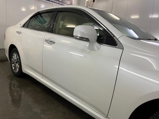 クラウン ２．５ロイヤルサルーンｉ－Ｆｏｕｒ　プレミアムＥＤ　本州仕入　後期型　Ｂｌｕｅｔｏｏｔｈ　純正ＨＤＤナビ　フルセグ地デジ　ＤＶＤ再生　ミュージックサーバー　バック＆サイドカメラ　クルーズコントロール　両席パワーシート　前後コーナーセンサー　純正ＥＴＣ（9枚目）