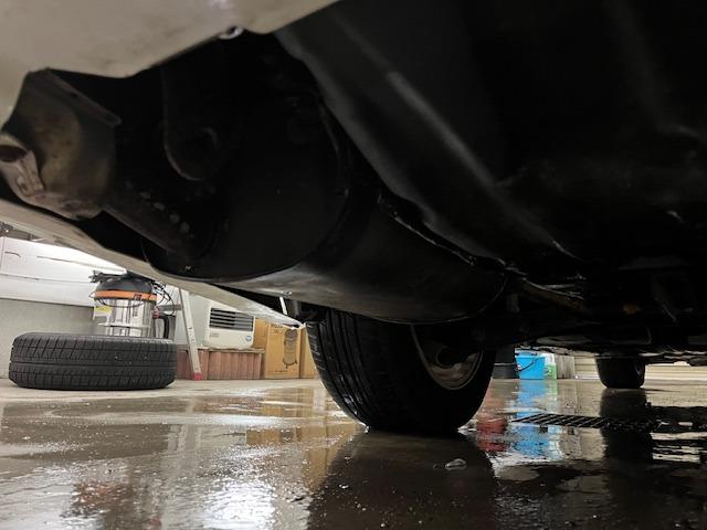 クラウン ２．５ロイヤルサルーンｉ－Ｆｏｕｒ　プレミアムＥＤ　本州仕入　後期型　Ｂｌｕｅｔｏｏｔｈ　純正ＨＤＤナビ　フルセグ地デジ　ＤＶＤ再生　ミュージックサーバー　バック＆サイドカメラ　クルーズコントロール　両席パワーシート　前後コーナーセンサー　純正ＥＴＣ（17枚目）