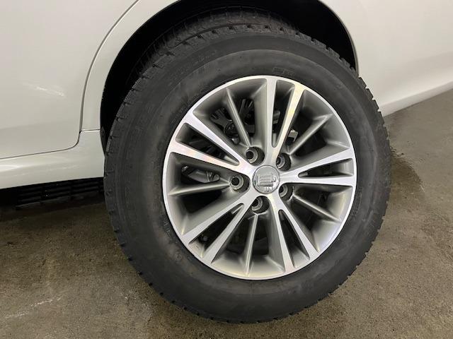 クラウン ２．５ロイヤルサルーンｉ－Ｆｏｕｒ　プレミアムＥＤ　本州仕入　後期型　Ｂｌｕｅｔｏｏｔｈ　純正ＨＤＤナビ　フルセグ地デジ　ＤＶＤ再生　ミュージックサーバー　バック＆サイドカメラ　クルーズコントロール　両席パワーシート　前後コーナーセンサー　純正ＥＴＣ（22枚目）