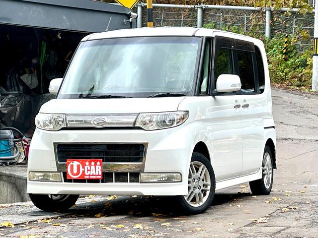 タント カスタムＶセレクション　４ＷＤ　　タイミングチェーン車　エンジンスターター　ＨＩＤ　楽ナビ　ワンセグテレビ　スマートキー　夏冬アルミ（4枚目）