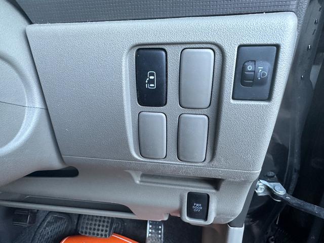 タント Ｘ　４ＷＤ　　タイミングチェーン車　エンジンスターター　フルセグテレビ　Ｐａｎａｓｏｎｉｃナビ（18枚目）