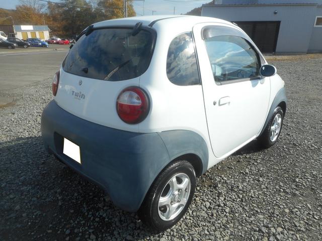 ツイン ガソリンV ABS エアバッグ シャーシーアンダーガード塗装施工済み 黒ナンバー登録可(5枚目)