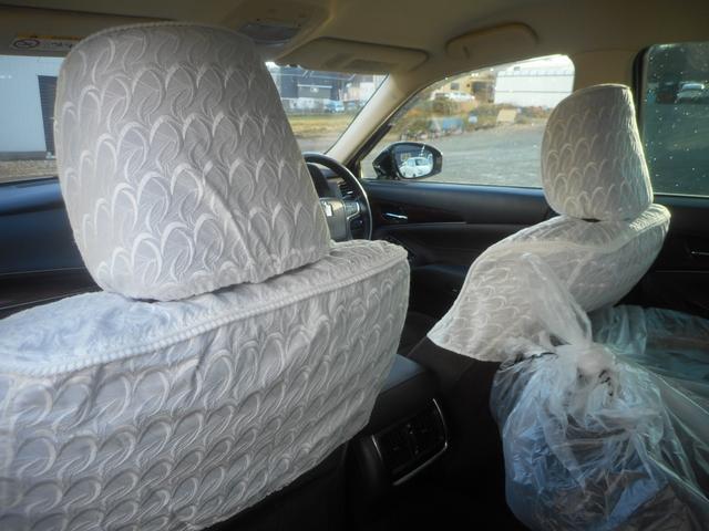 クラウンハイブリッド ロイヤル　Ｆｏｕｒ　４ＷＤ　ハイブリッド　ＨＩＤ　純正ナビ　ＴＶ　バックカメラ　ＥＴＣ　ＶＳＣ　法人ワンオーナー　シャーシーアンダーガード塗装施工済み（15枚目）