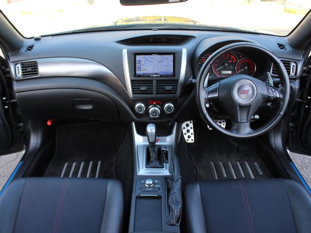 インプレッサ ＷＲＸ　ＳＴＩ　Ａライン　４ＷＤターボ　本州仕入れ　走行距離７．２万キロ　大型リアスポイラー　ＳＴＩサスペンション＆トランクスポイラー　ＳＴＩ１８ＡＷ　新品夏タイヤ　ナビＴＶ　バックカメラ　クルーズコントロール　パドルシフト（16枚目）