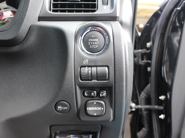 インプレッサ ＷＲＸ　ＳＴＩ　Ａライン　４ＷＤターボ　本州仕入　走行２．９万キロ　ＳＴＩ１８ＡＷ　ＨＤＤナビ　フルセグＴＶ　バックカメラ　Ｂｌｕｅｔｏｏｔｈ　ＵＳＢ・ｉＰｈｏｎｅ接続　クルーズコントロール　パドルシフト　スマートキー　ＥＴＣ（24枚目）