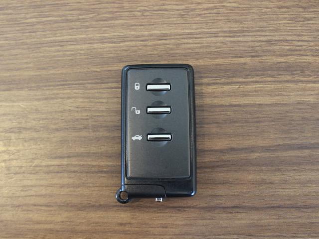 インプレッサ ＷＲＸ　ＳＴＩ　Ａライン　４ＷＤターボ　本州仕入　走行２．９万キロ　ＳＴＩ１８ＡＷ　ＨＤＤナビ　フルセグＴＶ　バックカメラ　Ｂｌｕｅｔｏｏｔｈ　ＵＳＢ・ｉＰｈｏｎｅ接続　クルーズコントロール　パドルシフト　スマートキー　ＥＴＣ（30枚目）