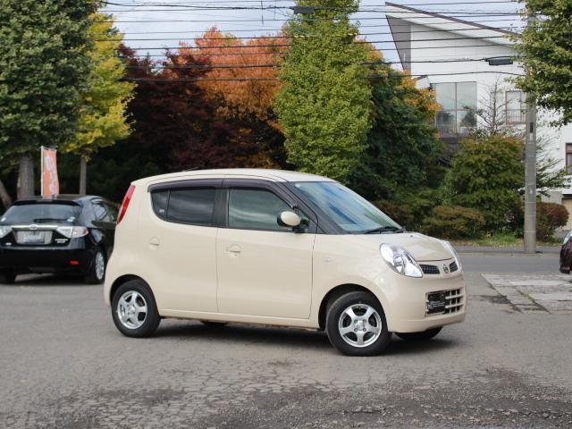 モコ E 走行距離4,300km 新品夏冬タイヤホイール付き ミルクティーベージュ ABS スマートキー ベンチシート 電動格納ミラー ドアバイザー 純正CDMDオーディオデッキ 取扱説明書 整備手帳 記録簿(4枚目)