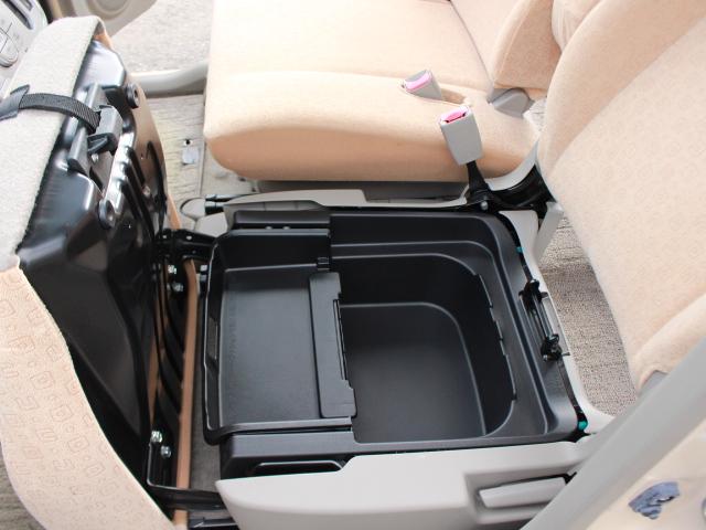 モコ E 走行距離4,300km 新品夏冬タイヤホイール付き ミルクティーベージュ ABS スマートキー ベンチシート 電動格納ミラー ドアバイザー 純正CDMDオーディオデッキ 取扱説明書 整備手帳 記録簿(23枚目)