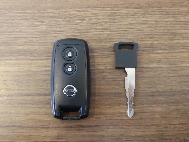 モコ E 走行距離4,300km 新品夏冬タイヤホイール付き ミルクティーベージュ ABS スマートキー ベンチシート 電動格納ミラー ドアバイザー 純正CDMDオーディオデッキ 取扱説明書 整備手帳 記録簿(26枚目)