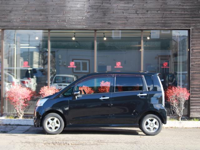 ムーヴ カスタム　Ｘリミテッド　４ＷＤ　１３インチＡＷ　ナビＴＶ　バックカメラ　ＡＵＸ　スマートキー　プッシュスタート　ベンチシート　ＨＩＤヘッドライト　フロントフォグ　電動格納ミラー　アイドリングストップ（7枚目）