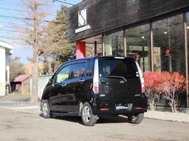 ムーヴ カスタム　Ｘリミテッド　４ＷＤ　１３インチＡＷ　ナビＴＶ　バックカメラ　ＡＵＸ　スマートキー　プッシュスタート　ベンチシート　ＨＩＤヘッドライト　フロントフォグ　電動格納ミラー　アイドリングストップ（8枚目）