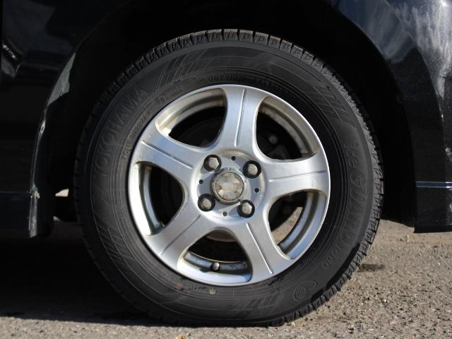 ムーヴ カスタム　Ｘリミテッド　４ＷＤ　１３インチＡＷ　ナビＴＶ　バックカメラ　ＡＵＸ　スマートキー　プッシュスタート　ベンチシート　ＨＩＤヘッドライト　フロントフォグ　電動格納ミラー　アイドリングストップ（12枚目）