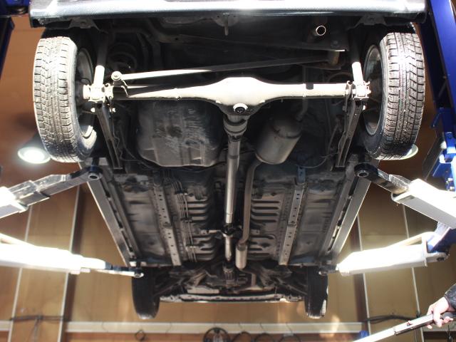 ムーヴ カスタム　Ｘリミテッド　４ＷＤ　１３インチＡＷ　ナビＴＶ　バックカメラ　ＡＵＸ　スマートキー　プッシュスタート　ベンチシート　ＨＩＤヘッドライト　フロントフォグ　電動格納ミラー　アイドリングストップ（14枚目）