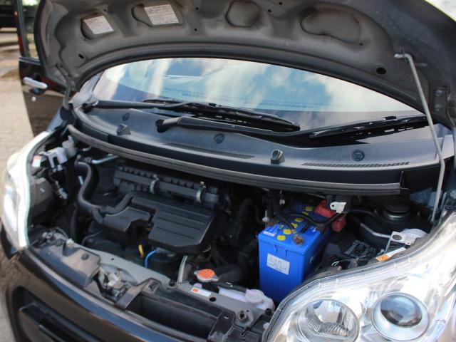 ムーヴ カスタム　Ｘリミテッド　４ＷＤ　１３インチＡＷ　ナビＴＶ　バックカメラ　ＡＵＸ　スマートキー　プッシュスタート　ベンチシート　ＨＩＤヘッドライト　フロントフォグ　電動格納ミラー　アイドリングストップ（32枚目）