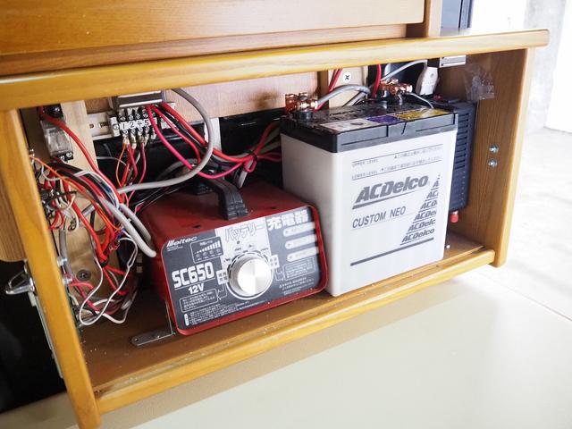 ピクシスバン 　キャンピング　ちょいキャン　豊　サブバッテリー　走行充電　外部充電　インバーター　ナビ切替　切替４ＷＤ　ワンオーナ　ＳＤナビ　地デジ付き　ＥＴＣ　前後ドラレコ　バックカメラ　キーレス　４ナンバー（21枚目）