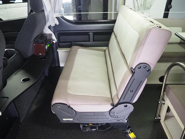 ハイエースワゴン 　キャンピング　トライアル　タイプＡ　　４ＷＤ　ＦＦヒーター　サブＢＴ　インバーター４００Ｗ　走行充電　網戸２枚　走行用リアヒーターリアクーラー　ナビ連動バックカメラ　前方ドラレコ　ＥＴＣ　パワスラ（5枚目）