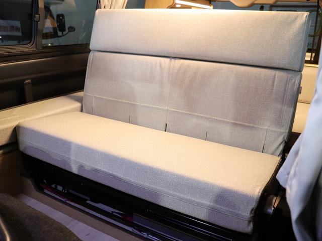 ハイエースワゴン 　キャンピング　ＦＯＣＳ　ＤＳ－Ｆ　４ＷＤ　ベバストＦＦヒーター　ツインサブバッテリー　インバーター１５００Ｗ　エンゲルＤＣ冷蔵庫　ＭＡＸＦＡＮ　フリップＤモニター　ナビ切替　ナビ連動　純正エンスタ（8枚目）