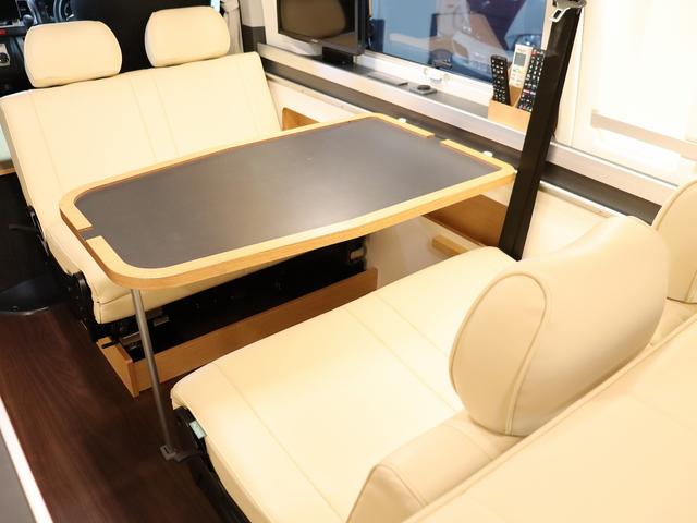 ハイエースバン 　キャンピング　バーデングランデ　４ＷＤ　ＦＦヒーター　家庭用ＡＣ　トリプルサブ　インバーター１５００Ｗ　エアロソーラー　ＭＡＸＦＡＮ　電子レンジ　縦型ＤＣ冷蔵庫　　社外前後ショックリアスタビ　グランデ（4枚目）