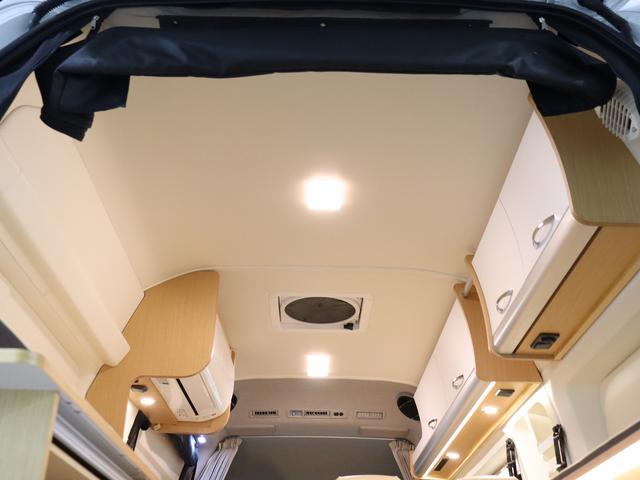 ハイエースバン 　キャンピング　バーデングランデ　４ＷＤ　ＦＦヒーター　家庭用ＡＣ　トリプルサブ　インバーター１５００Ｗ　エアロソーラー　ＭＡＸＦＡＮ　電子レンジ　縦型ＤＣ冷蔵庫　　社外前後ショックリアスタビ　グランデ（49枚目）