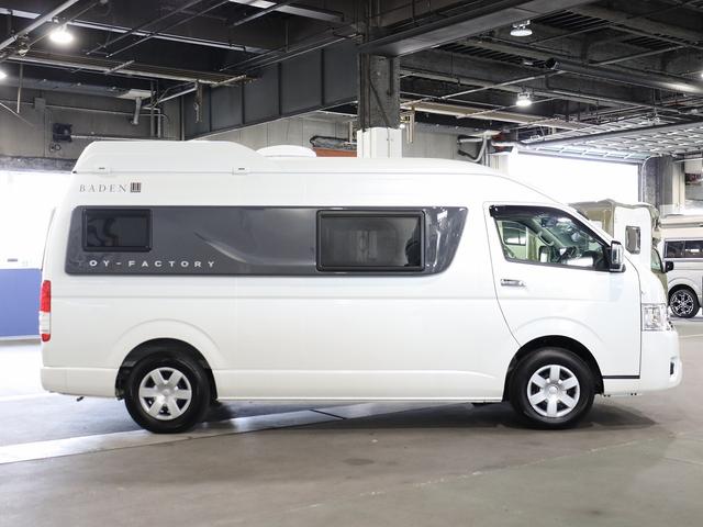 ハイエースバン 　キャンピング　バーデングランデ　４ＷＤ　ＦＦヒーター　家庭用ＡＣ　トリプルサブ　インバーター１５００Ｗ　エアロソーラー　ＭＡＸＦＡＮ　電子レンジ　縦型ＤＣ冷蔵庫　　社外前後ショックリアスタビ　グランデ（56枚目）