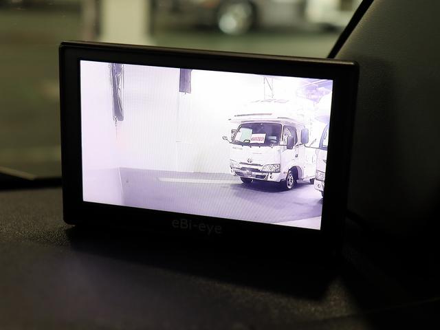 ハイエースバン 　キャンピング　バーデングランデ　４ＷＤ　ＦＦヒーター　家庭用ＡＣ　トリプルサブ　インバーター１５００Ｗ　エアロソーラー　ＭＡＸＦＡＮ　電子レンジ　縦型ＤＣ冷蔵庫　　社外前後ショックリアスタビ　グランデ（73枚目）