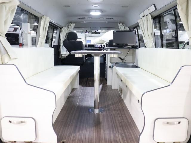 ハイエースワゴン キャンピング パスワゴン 4WD ベバストFFヒーター DCポータブル冷蔵庫 ツインサブバッテリー インバーター125W 19型TV 走行充電 排水ポリタンク10L 前後ドラレコ 社外エンスタ(2枚目)