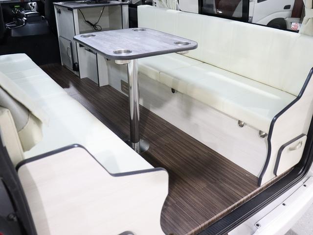 ハイエースワゴン キャンピング パスワゴン 4WD ベバストFFヒーター DCポータブル冷蔵庫 ツインサブバッテリー インバーター125W 19型TV 走行充電 排水ポリタンク10L 前後ドラレコ 社外エンスタ(6枚目)