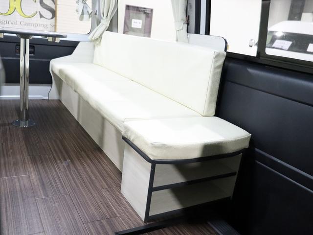 ハイエースワゴン キャンピング パスワゴン 4WD ベバストFFヒーター DCポータブル冷蔵庫 ツインサブバッテリー インバーター125W 19型TV 走行充電 排水ポリタンク10L 前後ドラレコ 社外エンスタ(15枚目)