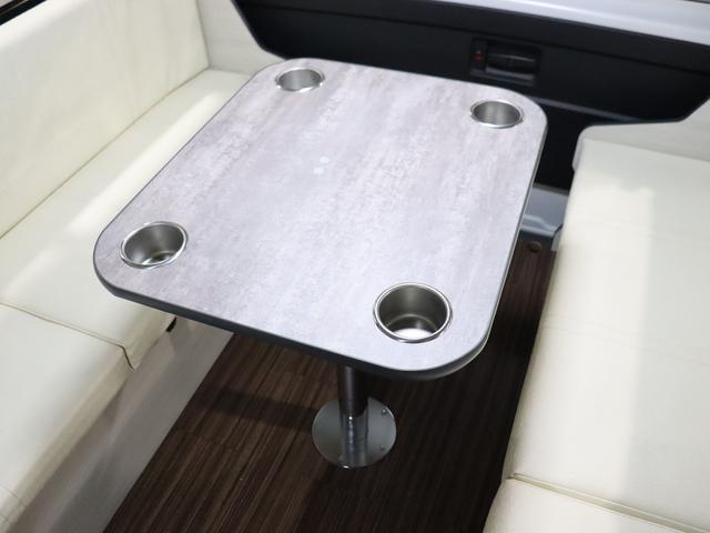 ハイエースワゴン キャンピング パスワゴン 4WD ベバストFFヒーター DCポータブル冷蔵庫 ツインサブバッテリー インバーター125W 19型TV 走行充電 排水ポリタンク10L 前後ドラレコ 社外エンスタ(16枚目)