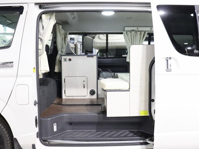 ハイエースワゴン キャンピング パスワゴン 4WD ベバストFFヒーター DCポータブル冷蔵庫 ツインサブバッテリー インバーター125W 19型TV 走行充電 排水ポリタンク10L 前後ドラレコ 社外エンスタ(42枚目)