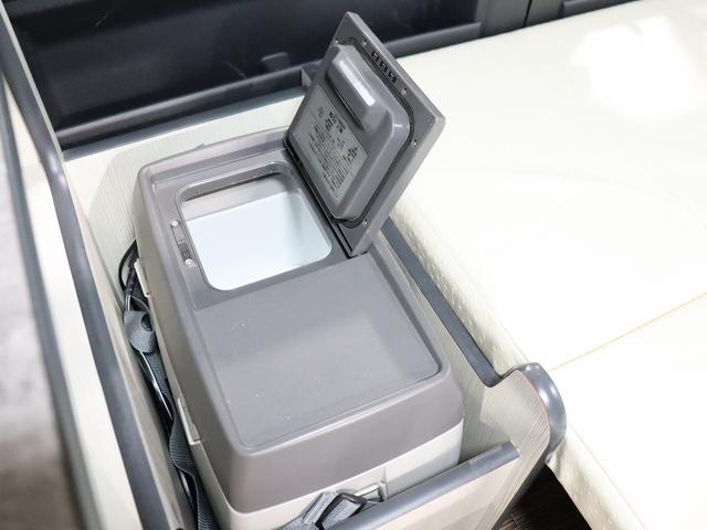 ハイエースワゴン キャンピング パスワゴン 4WD ベバストFFヒーター DCポータブル冷蔵庫 ツインサブバッテリー インバーター125W 19型TV 走行充電 排水ポリタンク10L 前後ドラレコ 社外エンスタ(56枚目)