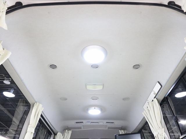 ハイエースワゴン キャンピング パスワゴン 4WD ベバストFFヒーター DCポータブル冷蔵庫 ツインサブバッテリー インバーター125W 19型TV 走行充電 排水ポリタンク10L 前後ドラレコ 社外エンスタ(61枚目)