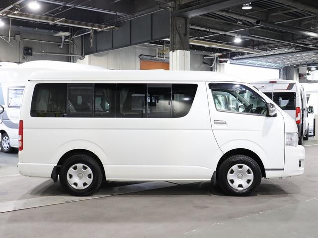 ハイエースワゴン キャンピング パスワゴン 4WD ベバストFFヒーター DCポータブル冷蔵庫 ツインサブバッテリー インバーター125W 19型TV 走行充電 排水ポリタンク10L 前後ドラレコ 社外エンスタ(64枚目)