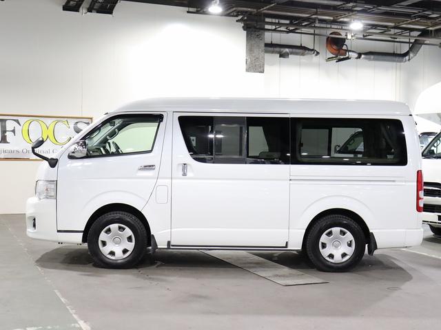 ハイエースワゴン キャンピング パスワゴン 4WD ベバストFFヒーター DCポータブル冷蔵庫 ツインサブバッテリー インバーター125W 19型TV 走行充電 排水ポリタンク10L 前後ドラレコ 社外エンスタ(65枚目)
