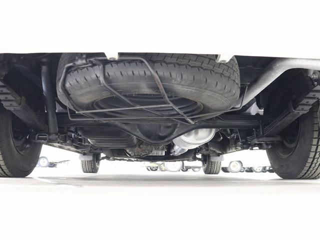 ハイエースワゴン キャンピング パスワゴン 4WD ベバストFFヒーター DCポータブル冷蔵庫 ツインサブバッテリー インバーター125W 19型TV 走行充電 排水ポリタンク10L 前後ドラレコ 社外エンスタ(70枚目)