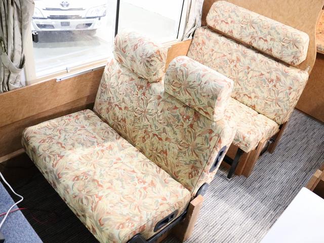 カムロード キャンピング グランド大地 4WD ベバストFFヒーター 家庭用エアコン サブバッテリー DC冷蔵庫 電子レンジ インバーター1500W MAXFAN ガゼルアンテナ Sオーニング 前後社外ショック(10枚目)