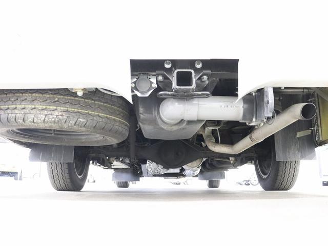 カムロード キャンピング グランド大地 4WD ベバストFFヒーター 家庭用エアコン サブバッテリー DC冷蔵庫 電子レンジ インバーター1500W MAXFAN ガゼルアンテナ Sオーニング 前後社外ショック(69枚目)