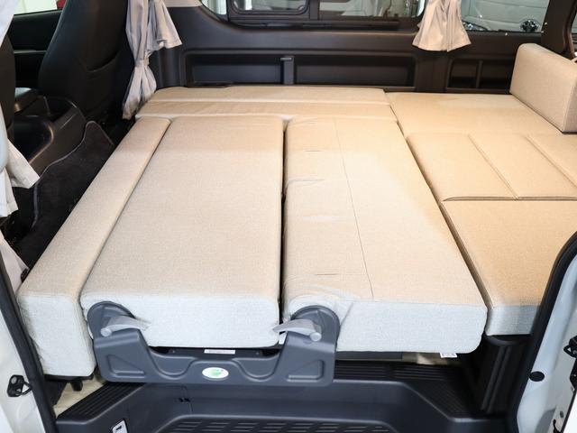 ハイエースワゴン 　キャンピング　ＦＯＣＳ　ＤＳ－Ｆ　４ＷＤ　ベバストＦＦヒーター　ツインサブＢＴ　ＤＣ冷蔵庫　フリップＤモニター　ナビ切替ナビ連動　デジタルインナーミラー　アラウンドビュー　走行用リアヒータークーラー（24枚目）