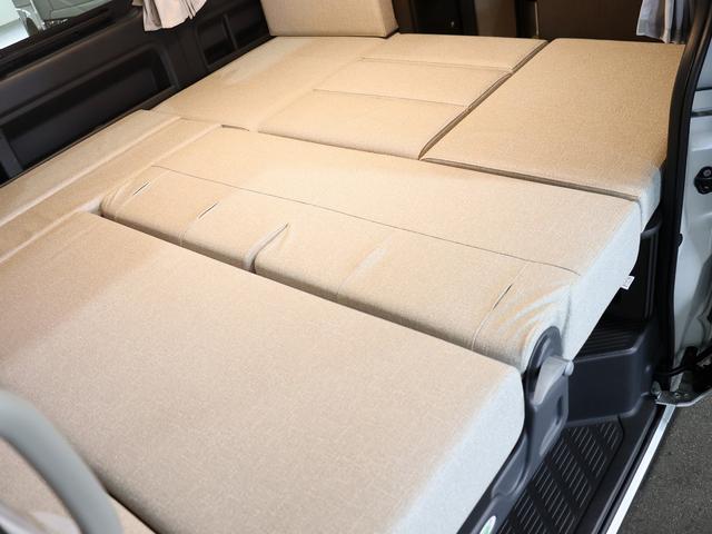 ハイエースワゴン 　キャンピング　ＦＯＣＳ　ＤＳ－Ｆ　４ＷＤ　ベバストＦＦヒーター　ツインサブＢＴ　ＤＣ冷蔵庫　フリップＤモニター　ナビ切替ナビ連動　デジタルインナーミラー　アラウンドビュー　走行用リアヒータークーラー（25枚目）
