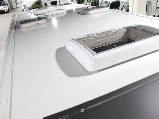 デュカト キャンピング モービルヴェッタ Kヨット テクノライン86 新車モデル ソーラーパネル トルマFFヒーターボイラー(燃料式) DC冷蔵庫 大容量給排水タンク カセットトイレ シャワールーム 8速AT(77枚目)