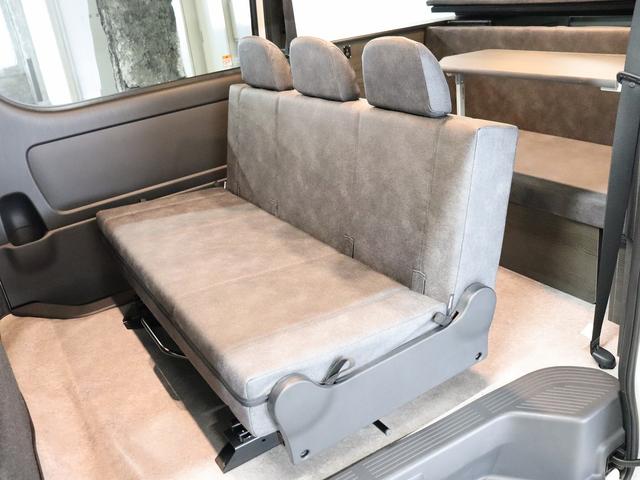 ハイエースバン 　キャンピング　インディアンキャンパー　オリジナル　４ＷＤ　サブＢＴ　インバーター１５００　走行充電　ダークプライムＩＩ　デジタル電圧計　両側パワスラ　走行用リアヒータークーラー　デジタルインナーミラー（10枚目）