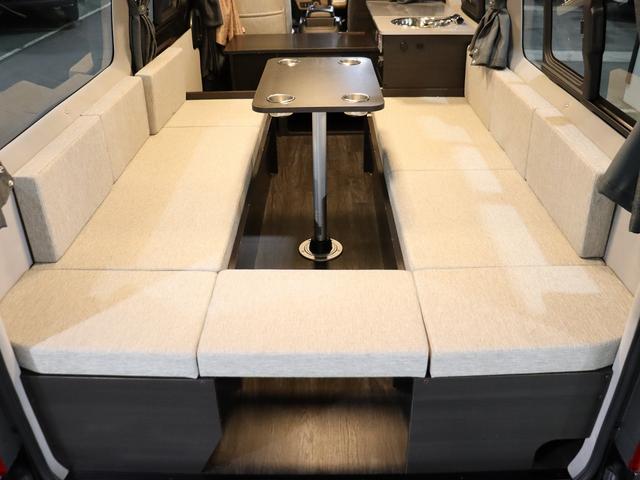 ハイエースバン 　キャンピング　モビーディックＮＨ０２　４ＷＤ　ＦＦヒーター　ツインサブ　インバーター８００Ｗ　縦型ＤＣ冷蔵庫　ＭＡＸＦＡＮ　アラウンドビューカメラ　前後ドラレコ　ナビ切替連動　社外ショック＆リアスタビ（6枚目）