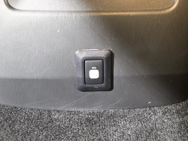 ハイエースバン 　キャンピング　モビーディックＮＨ０２　４ＷＤ　ＦＦヒーター　ツインサブ　インバーター８００Ｗ　縦型ＤＣ冷蔵庫　ＭＡＸＦＡＮ　アラウンドビューカメラ　前後ドラレコ　ナビ切替連動　社外ショック＆リアスタビ（48枚目）