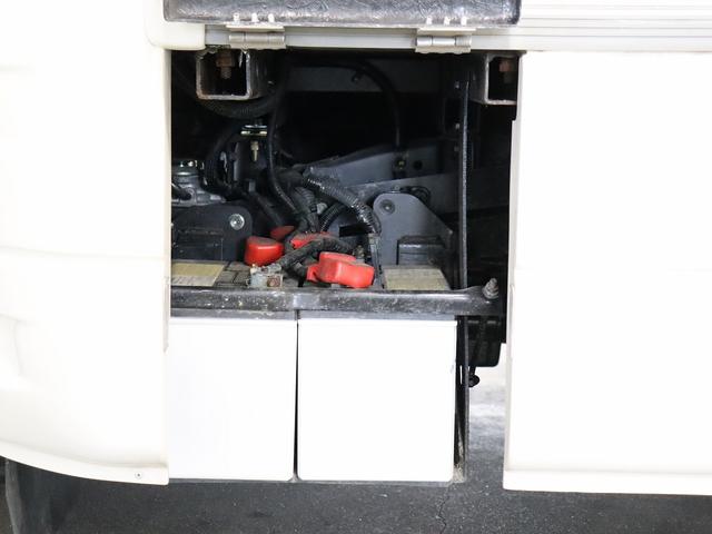 カムロード 　キャンピング　東和モータース　ヴォーンノイン　４ＷＤ　家庭用エアコン　サブＢＴ３個　インバーター１５００Ｗ　ＭＡＸＦＡＮ　ＤＣ冷蔵庫　オーニング　ソーラー１枚　２２型ＴＶ　ガゼルアンテナ　マルチルーム（68枚目）