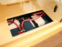 　キャンピング　バーデングランデ　４ＷＤ　ＦＦヒーター　家庭用ＡＣ　トリプルサブ　インバーター１５００Ｗ　エアロソーラー　ＭＡＸＦＡＮ　電子レンジ　縦型ＤＣ冷蔵庫　　社外前後ショックリアスタビ　グランデ（42枚目）