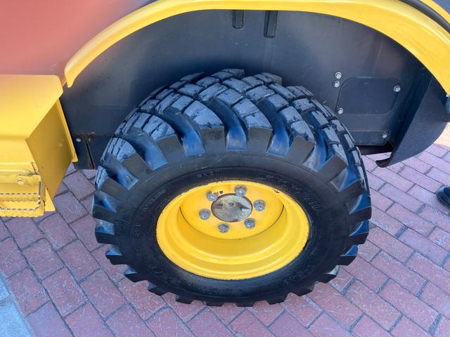 日本 　コマツ　ホイールローダー　ＷＡ３０－６　１６５１ｈ　バケット０．５ｍ　ヒーター付（16枚目）