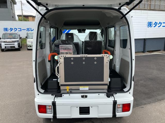 エブリイ ウィズ　車いす移動車　４ＷＤ　届出済未使用車　ウィズシリーズ　スロープタイプ　フロアマット　本体非課税（10枚目）